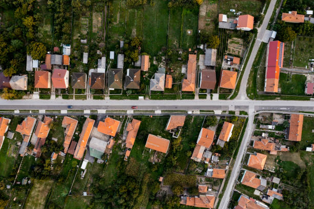 istock Flying over city area 1427702988
