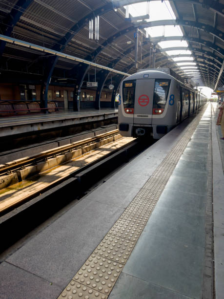 Coming to Metro Platform image Jantar mantar, Delhi, India- 24 september2022 :Coming to Metro Platform image delhi metro stock pictures, royalty-free photos & images