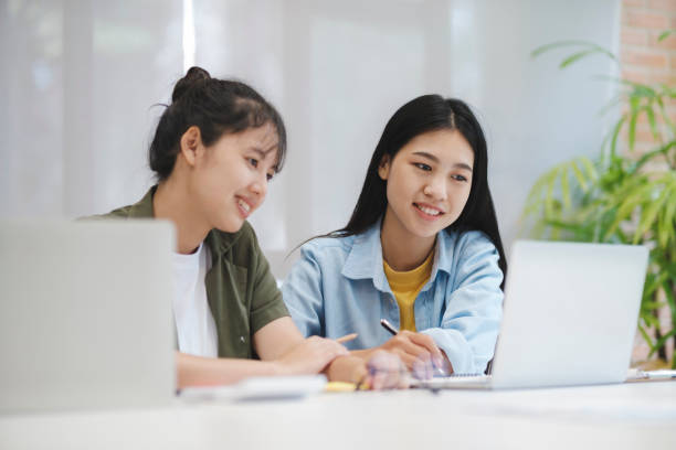 istock Startup asian business teamwork concept discussing and showing the results about working together. 1427864043