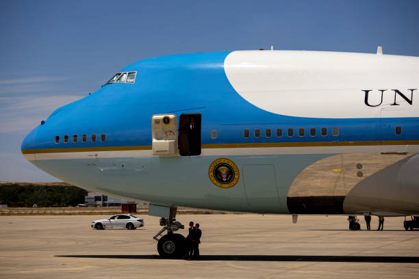 air force one, das flugzeug des us-präsidenten - joe stock-fotos und bilder