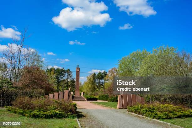 Soviet Memorial With Obelisk At The Parkfriedhof Berlinmarzahn Stock Photo - Download Image Now