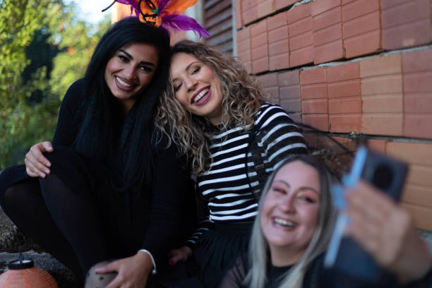 istock Halloween Party Selfie. 1427935034