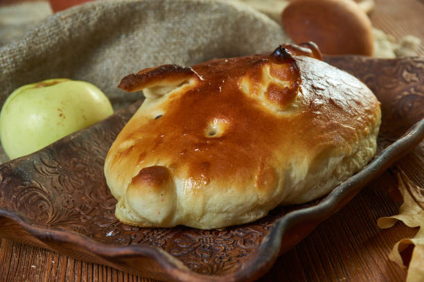 Russian pies Pirog piroshki