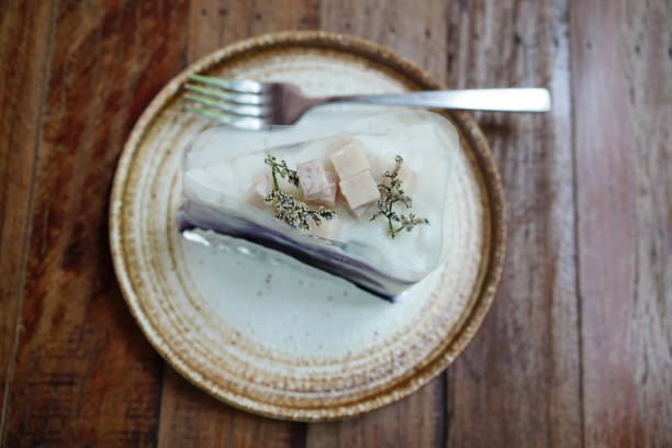 istock Sweet and simply cake with taro on top 1427991034