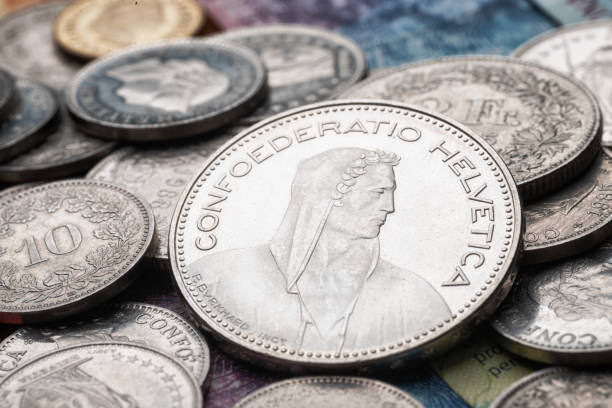 pièce de 5 francs monnaie vue arrière chf suisse - french currency photos et images de collection