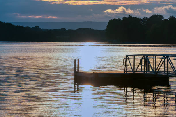 istock Early morning on the lake. 1428128499
