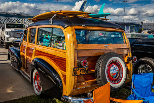 chevrolet fleetmaster woody station wagon 1948 - woodie - fotografias e filmes do acervo