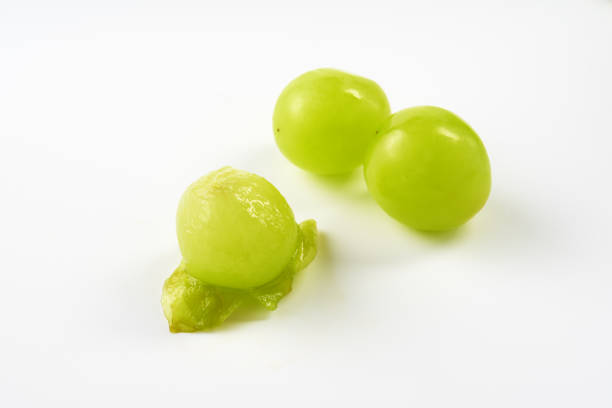 istock shine muscat fruits on white background 1428388578
