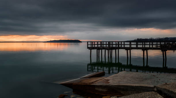 istock sunset over Lake Trasimeno 1428427718