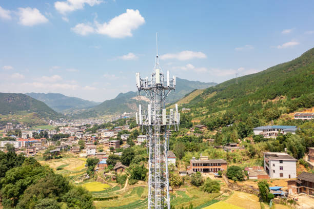 istock Village 5G signal tower 1428454115