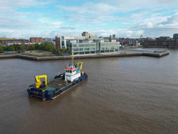 istock Humber Estuary, Kingston upon Hull 1428459013