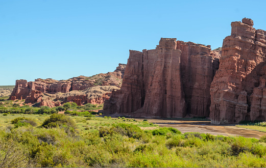 Kissing Couple in Monument Canyon at Colorado National Monument in Colorado, USA.