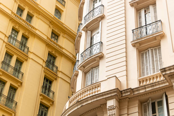 istock Facade of an old building in downtown Rio de Janeiro. 1428552253