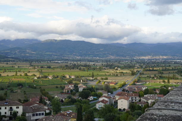 istock Via della Battaglia in Anghiari 2 1428613861