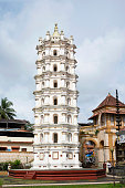 deepstambha-befindet-sich-im-shri-mahalasa-narayani-tempelmardol-ponda-goa-indien.jpg?b=1&s=170x170&k=20&c=MJwU6qDVcCJ6QlKtxD5YYfOFVsA61I6E1TLh0f0l01s=