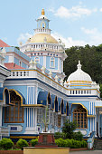 shri-mangeshi-tempelkomplex-es-ist-der-kuldeva-von-goud-saraswat-brahman-befindet-sich-in.jpg?b=1&s=170x170&k=20&c=mSEy4HuslRDIG76SNjKy1lynpe9guxfvCWxh7479XLQ=