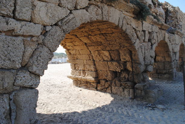 istock Aquaduct in Tel Aviv. 1428625086