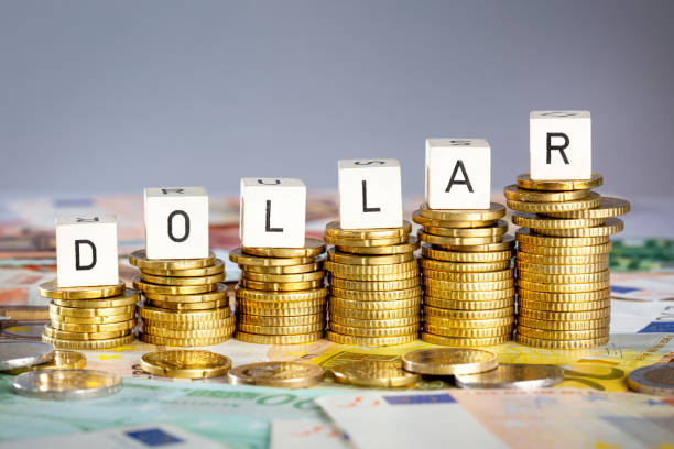 istock Concept of rising Dollar exchange rate 1428670356