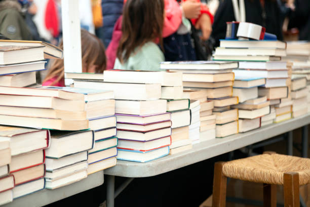 istock Street bookstore-Saint George Day 1428671224