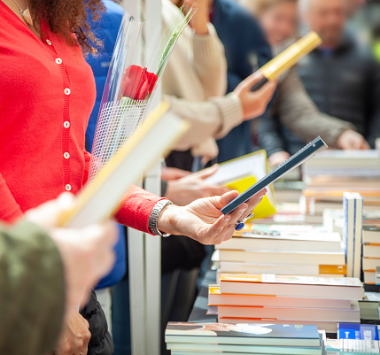 Street bookstore-Saint George Day