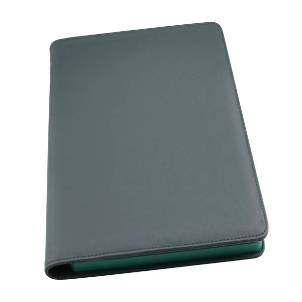 tablet de couro preto isolado - leather folder - fotografias e filmes do acervo
