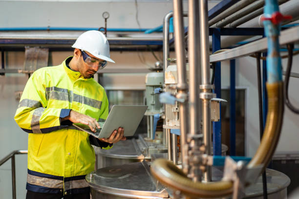 istock Quality control staff working in the factory. 1428686357