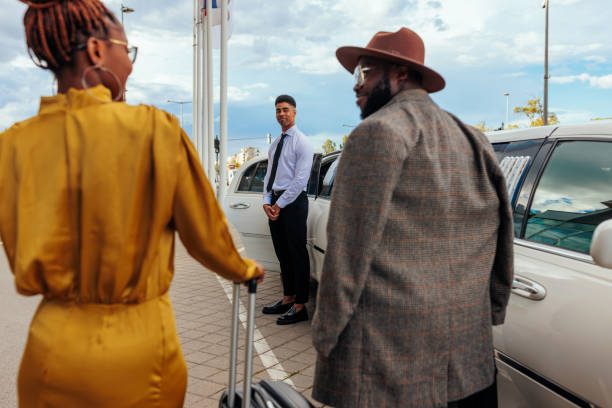 istock Happy wealthy couple going on trip. 1428688235