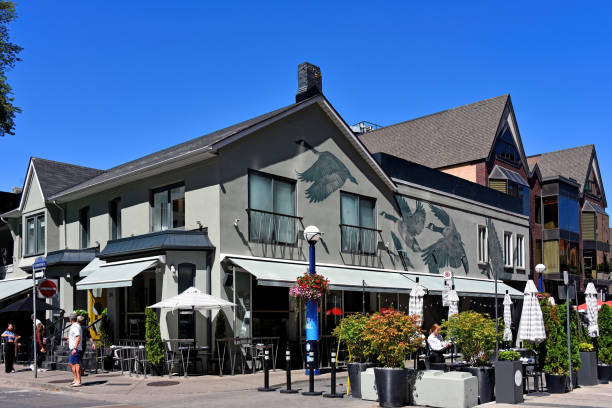 Sassafraz restaurant in the Yorkville area of Toronto Toronto, Canada - August 12, 2022: Sassafraz is a fashionable Yorkville landmark that serves 
French-inspired Canadian cuisine. Celebrities are known to eat there during the Toronto International Film Festival toronto international film festival stock pictures, royalty-free photos & images