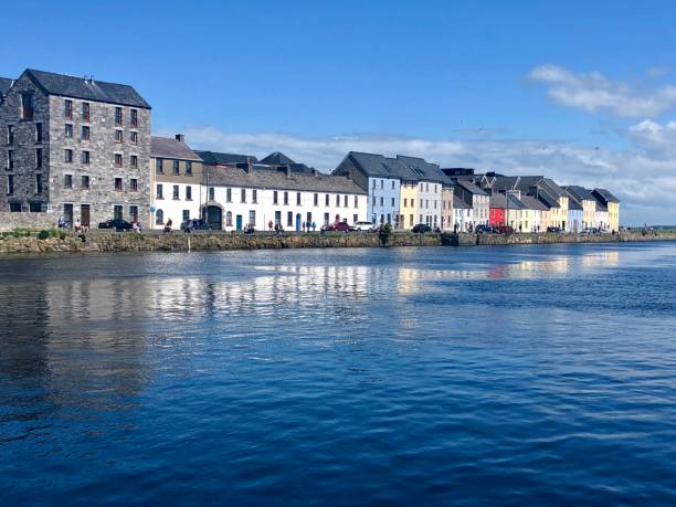 istock Isle of colorful buildings 1428746915