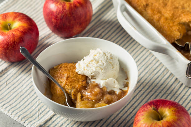 Homemade Apple Cobbler Dessert Homemade Apple Cobbler Dessert with Ice Cream ice pie photography stock pictures, royalty-free photos & images