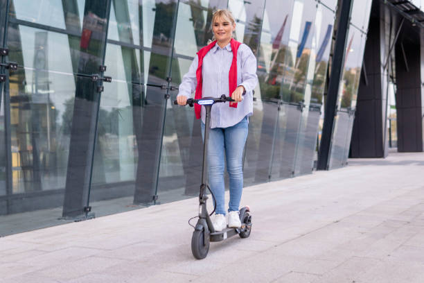 istock Young woman with sustainable lifestyle 1428793425