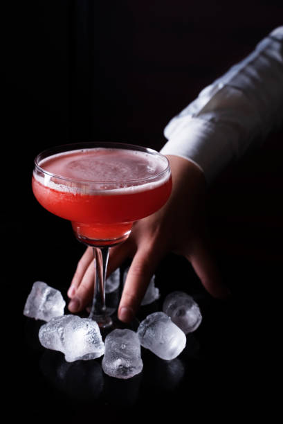 istock Alcoholic drink at the night club 1428795049