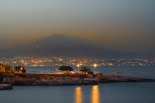 istock Mount Etna seen at dusk 1428819513