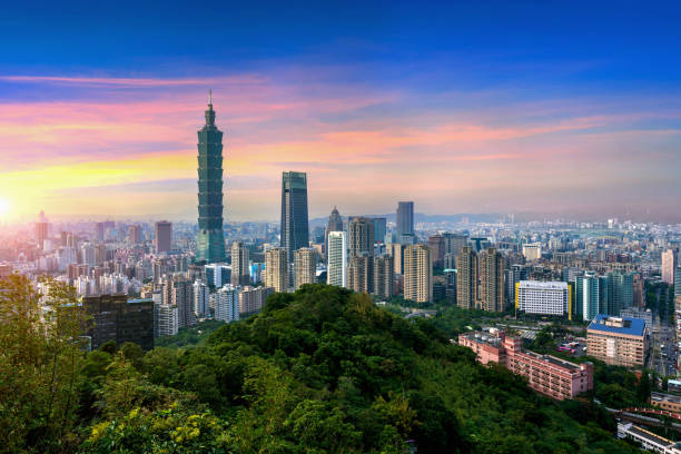 istock Taipei cityscape at sunset in Taiwan. 1429009812