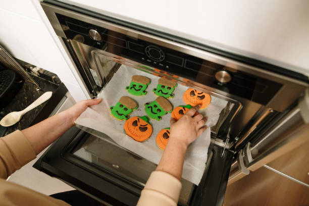 istock Baking Halloween themed cookies 1429078485