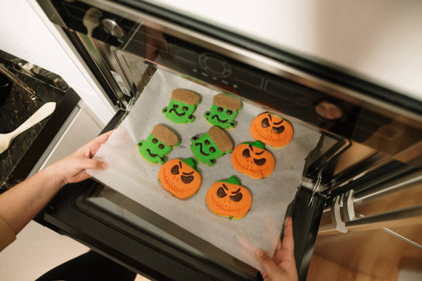 istock Baking Halloween themed cookies 1429078487