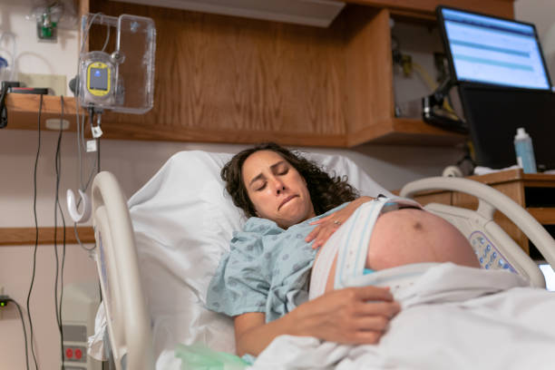 istock Ethnic Woman Dealing With Labor Pains While In Hospital 1429079012