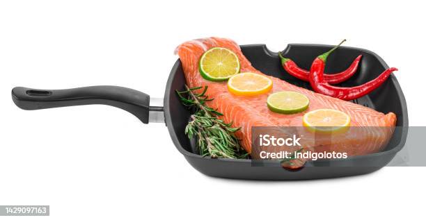 Fresh Salmon Fillet In A Nonstick Frying Pan Stock Photo - Download Image Now - Animal Body Part, Animal Skin, Appetizer