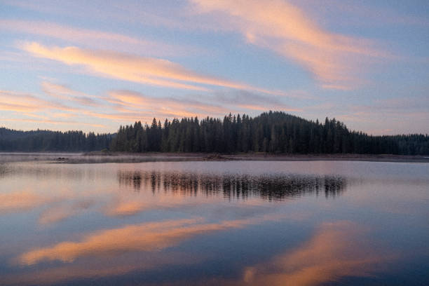 istock Nature beauty. Mountain lake landscape. 1429246456