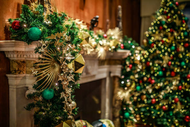 istock Decorated Christmas tree with balls 1429303306