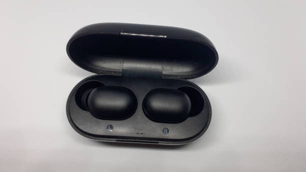 istock Earphones and their case 1429366887