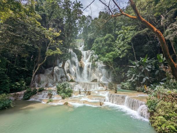 istock Kuang Si Wasserfall at Luang Prabang. High quality photo 1429367549