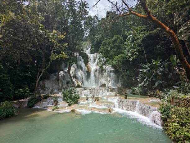 istock Kuang Si Wasserfall at Luang Prabang. High quality photo 1429367814