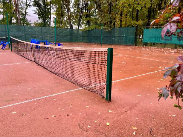 istock Tennis court empty outside autumn 1429379826