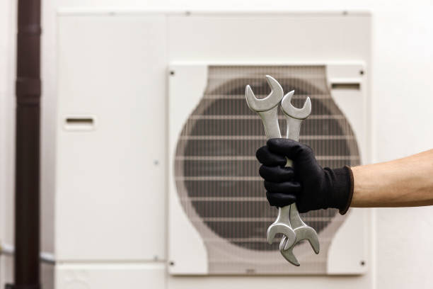 istock Air heater pump install by Repair man. 1429417127