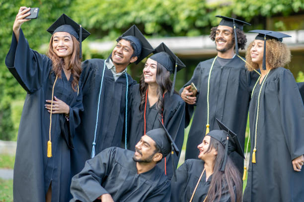 istock University Graduation Selfie 1429433324