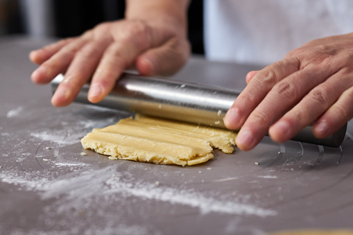 making shortcrust dough for pie or tart