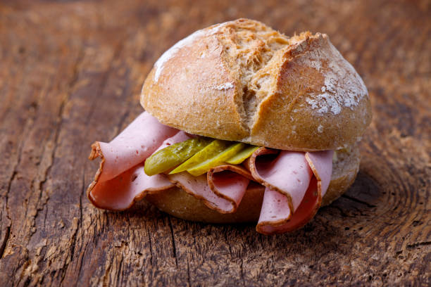 istock bavarian meatloaf bun 1429637844
