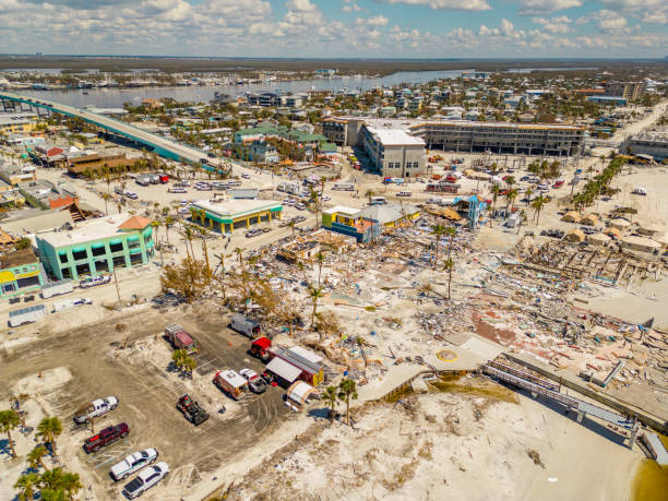Massive destruction on Fort Myers Beach aftermath Hurricane Ian Massive destruction on Fort Myers Beach aftermath Hurricane Ian fort myers beach photos stock pictures, royalty-free photos & images