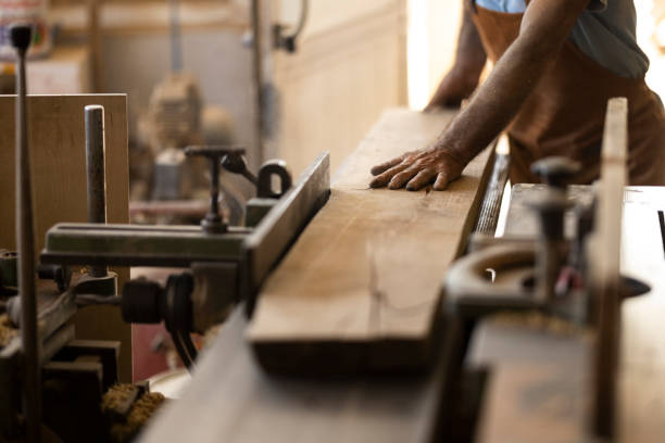 istock Senior male carpenter working 1429736778